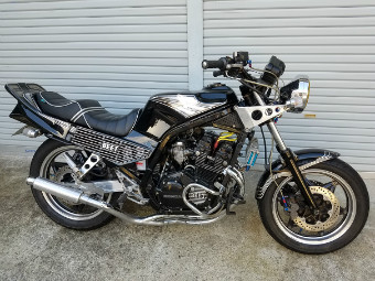 ホンダ　cbx400f　 国内